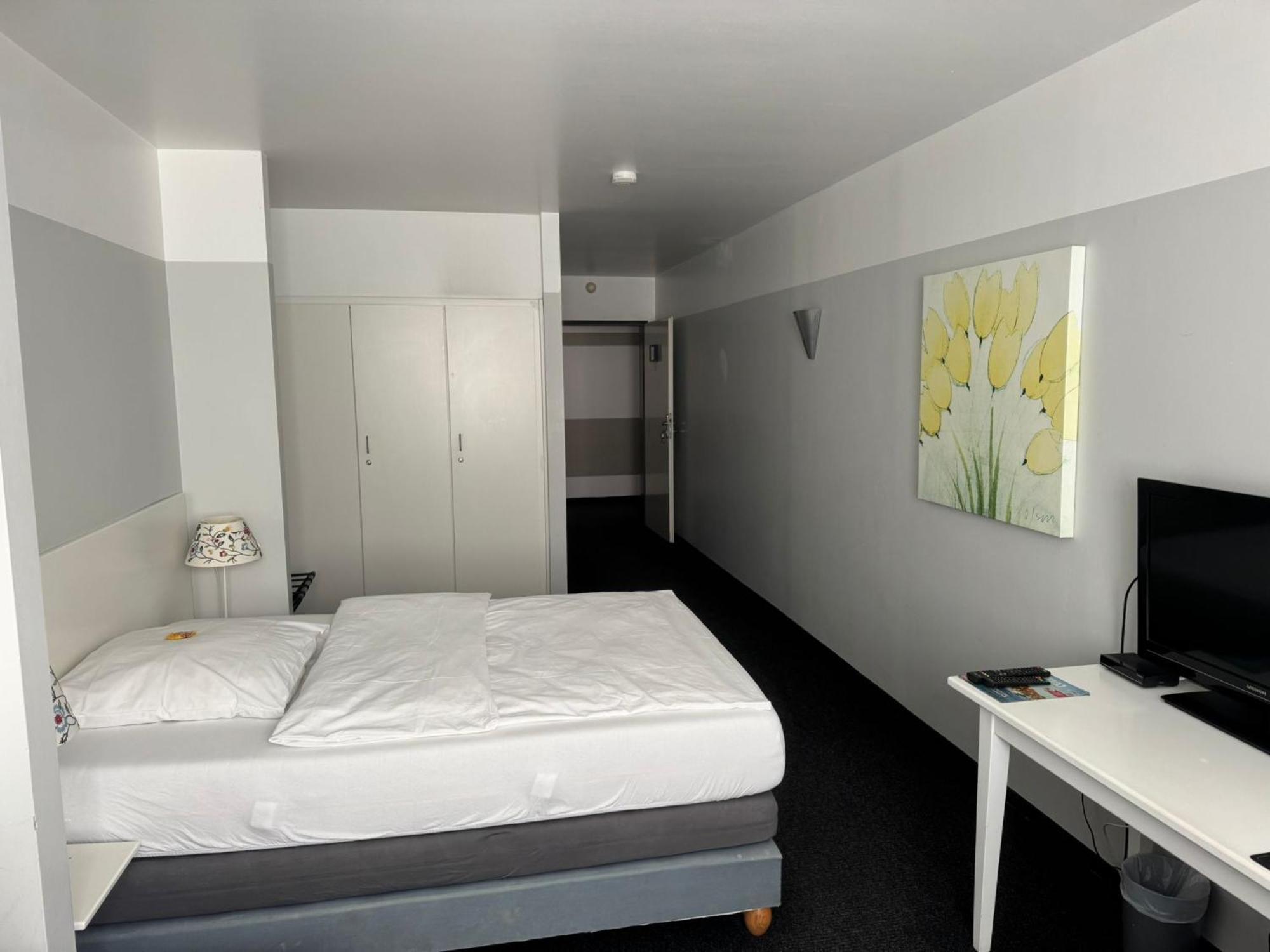 Hotel U Muelheim Free Parking Highspeed Wifi Mülheim an der Ruhr Екстериор снимка